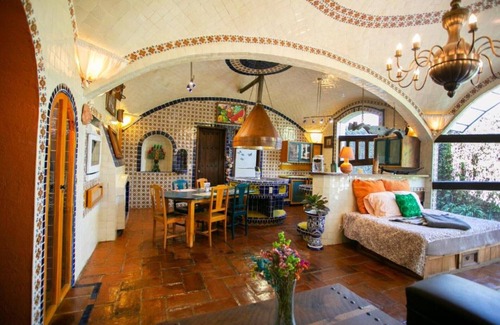 Cholula Apartment | Majikal BnB Martinlandia (Santa Clara)