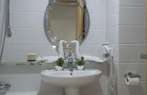 Quartier Des Orangers Hotel | Majliss Hotel