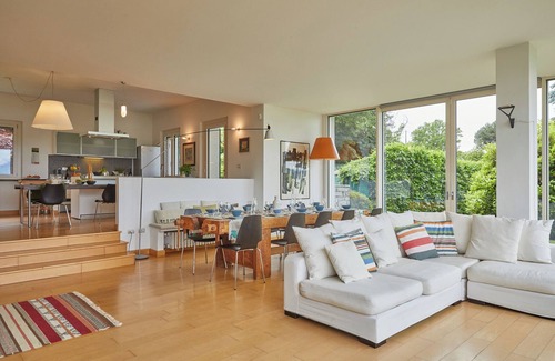 Ranco Villa | MAJOR LAKE VILLA WITH GARDEN & SWIMMING POOL. AMAZING VIEW ON THE LAKE AND ALPS