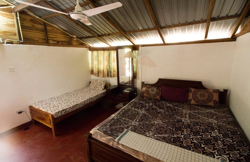 Manmunai North Bed & Breakfast | Mala's Home Stay