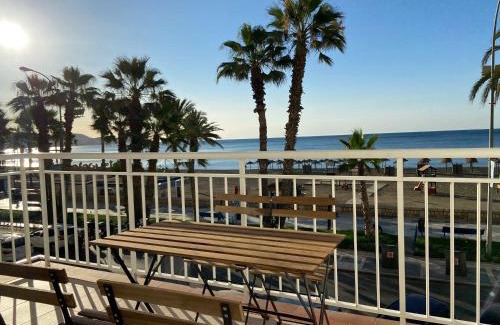 La Malagueta Apartment | Malagueta Beach Front Mediterranean Apartment