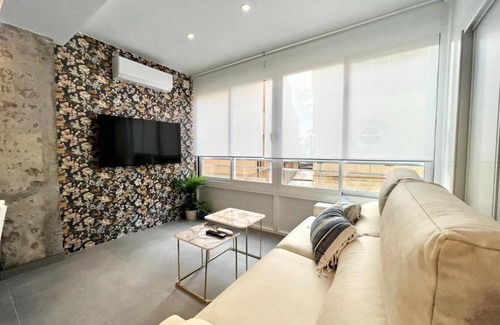 La Malagueta Apartment | Malagueta beach III & Terrace by ELE Apartments