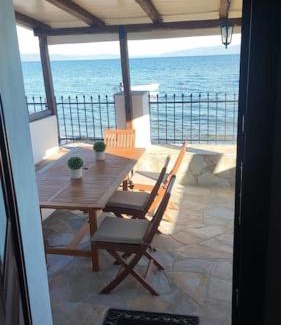 Volos House | Malakion Rustic Studio seaside view