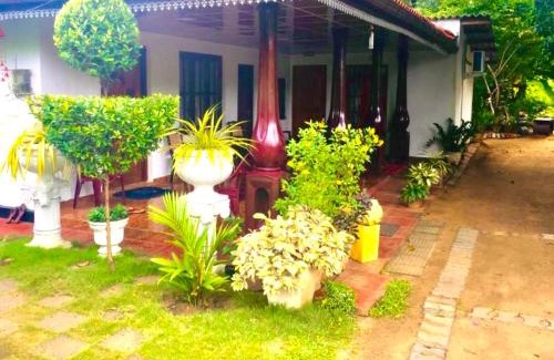 Polonnaruwa House | Malee Homestay