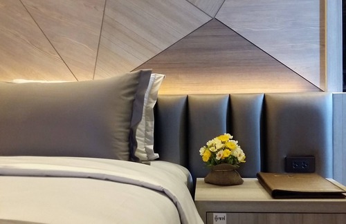 Bang Kruai Hotel | Maleewana Hotel & Resort
