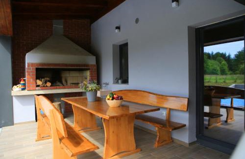 Ogulin Villa | Mali raj