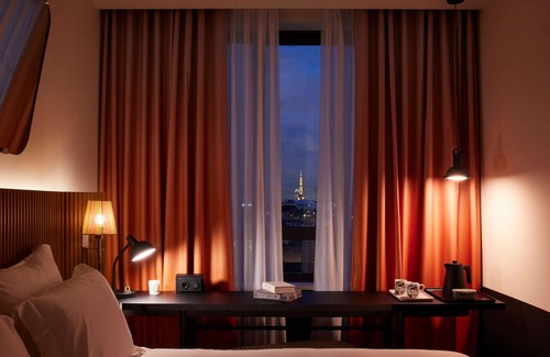 Puteaux Hotel | Mama Shelter Paris La Défense
