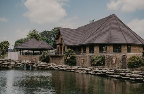 Phumelela Apartment | Mambakloof Country Estate