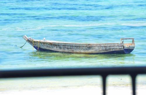 Pwani Mchangani Hotel | Mambo Villa