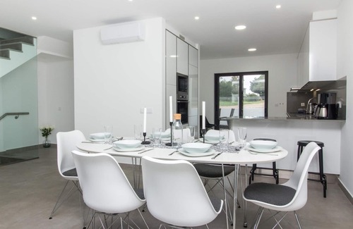 Pera Villa | Mamma Mia House | Sea View & Pool and Garden & BBQ