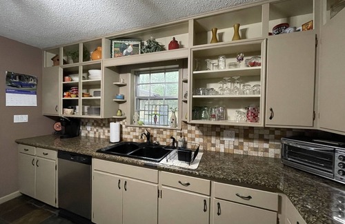 Morrilton House | Mammaw's Mountaintop Retreat