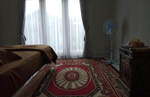 Bukittinggi House | Mandi Angin "Syariah" Homestay