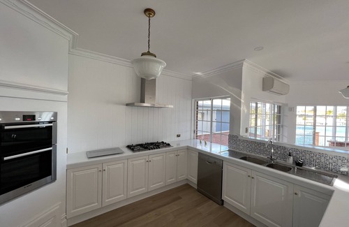 Halls Head House | Mandurah Canal Front Luxury Living