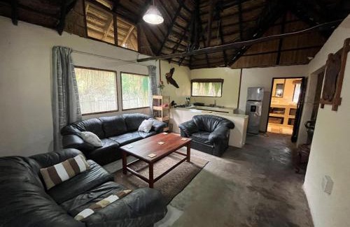 Tofo Cabin | Mango Beach Resort