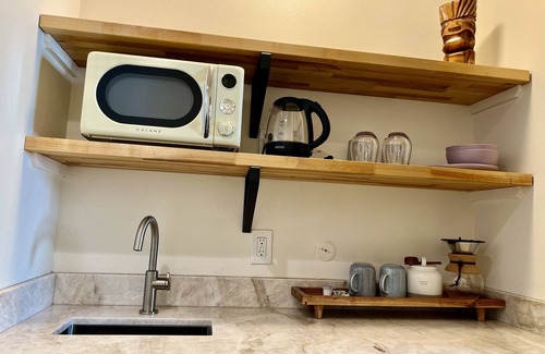 Kailua-Kona Bed & Breakfast | Mango Sunset Bed and Breakfast