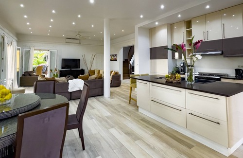 Micoud Villa | Mango Villa- Come relax & unwind in this seaside retreat!