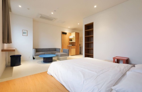 Dongdaemun Hotel | Mangrove Sinseol