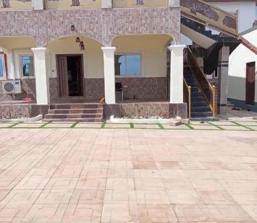 Mankessim House | Mankessim-5Bedroom-4Bathroom-6Beds-Parking