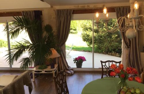 Vineuil-Saint-Firmin Bed & Breakfast | Manoir des Cavaliers - BnB