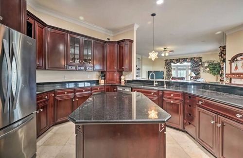 Gettysburg House | Manor on the 7th Luxury minutes away from History
