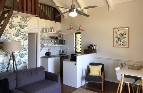 Tinonee Cabin | Mansfield on the Manning Banksia Cabin 1 - self contained riverfront cabin