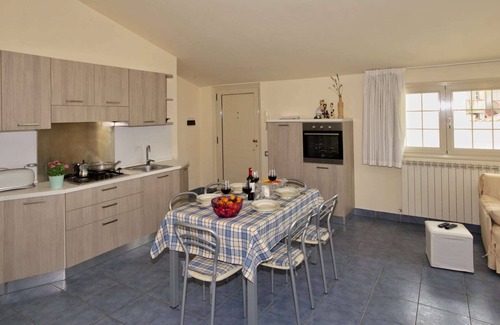 Case Alte Villa | Mansion in Case Alte with Pool & Nature Trails