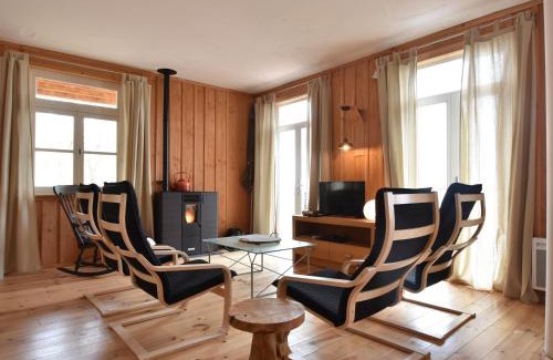 Cuzy House | Mansion in Cuzy with Pool and Scenic Views
