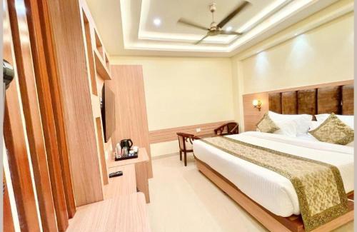 Varanasi Nagar Nigam Hotel | Mantavya hotel - Near BHU Campus Varanasi
