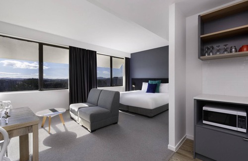 Turner Apartment | Mantra MacArthur Canberra