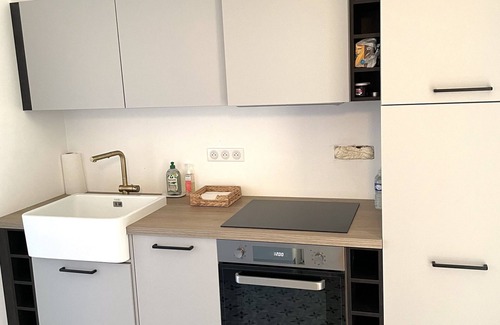Stutzheim-Offenheim Apartment | Maple Apartment