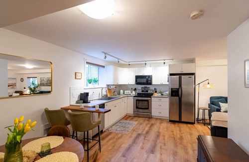 North Cowichan Apartment | Maple Villa Guest Suite - affordable luxury in a serene but convenient location.