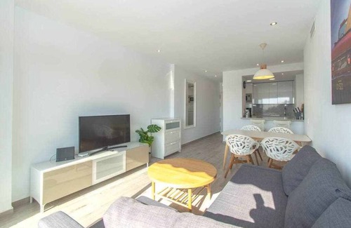 Benalmadena Costa Apartment | Mar del Sur. Apartment with sea views.