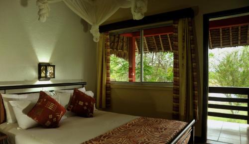 Aitong Cabin | Mara River Lodge