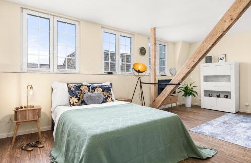 Uerdingen Apartment | Maracoon - Suite Studios Krefeld Uerdingen I 20 Min zur Messe