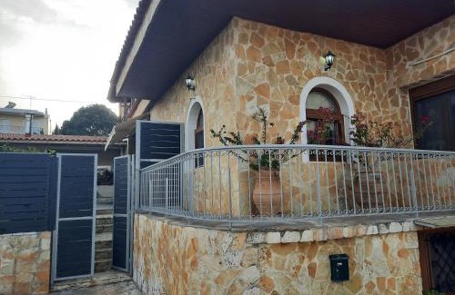 Grammatiko House | Marathon VS LUXURY VILLA