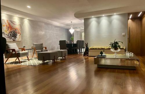 Barra da Tijuca Apartment | Maravilhoso Apartamento 100m da praia