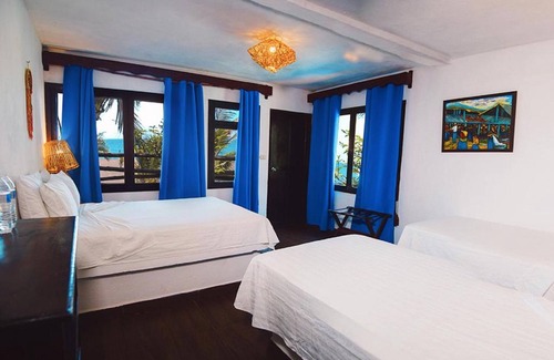 Monterrico Hotel | Marbella Eco Lodge