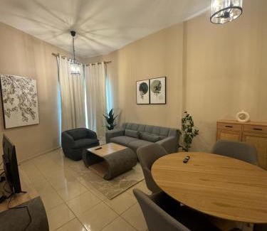 Al Qusais Apartment | Marbella Grand Holiday Homes - Al Nahda 1