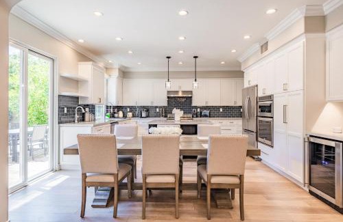 Woodbury House | @ Marbella Lane - Modern and Sophisticated Home