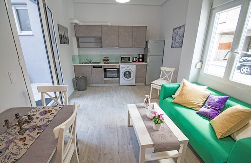 Nea Chora Apartment | Mare civitas unum ,near Beach, Chania Old Town