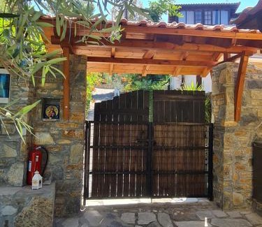 Paradhisos Apartment | Mare Nostrum