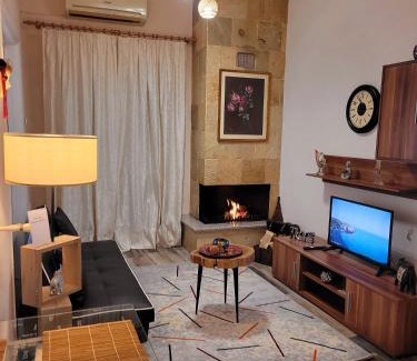 Arta Apartment | MarGe Apt