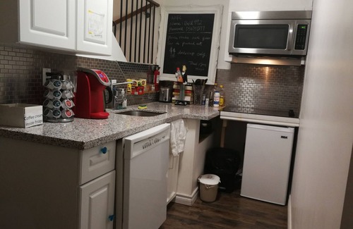 Church and Wellesley House | Margie Townhome Suites