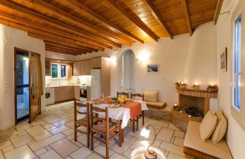Aliki House | Maria's Village Two Bedroom House 5