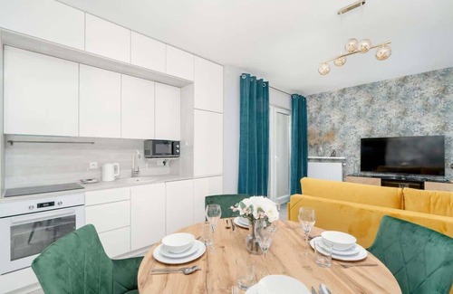 Nowe Miasto Apartment | Mariacka 12 | Chic Apartment | Parking