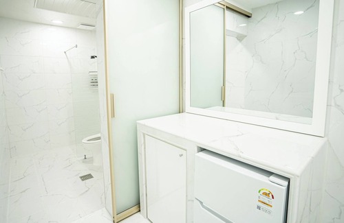 San Roque Hotel | Mariana Suites