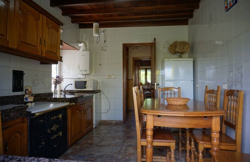 Villadun House | MARICUELO, INDEPENDENT HOUSE, NEAR THE BEACH OF PEÑARRONDA