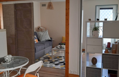 Les Martres-d'Artiere House | Marie and Marcel will welcome you in their small house with garden