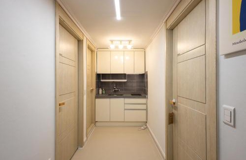 Yeonnam-dong Bed & Breakfast | Marie's House 201 Hongdae