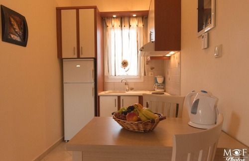 Alinda Apartment | Marilen